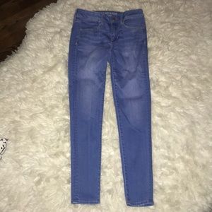 Brand new American Eagle jeans.